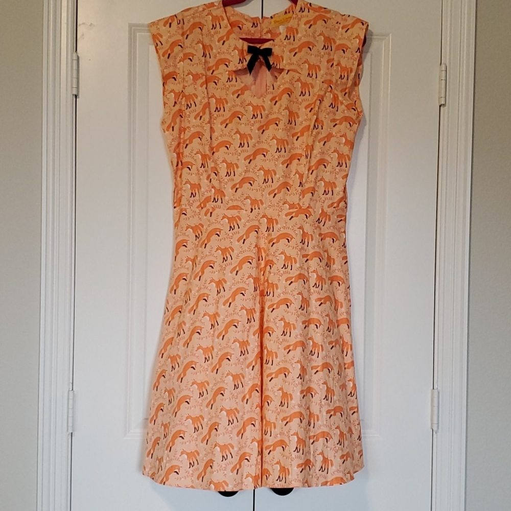 Bernie Dexter fox dress XL